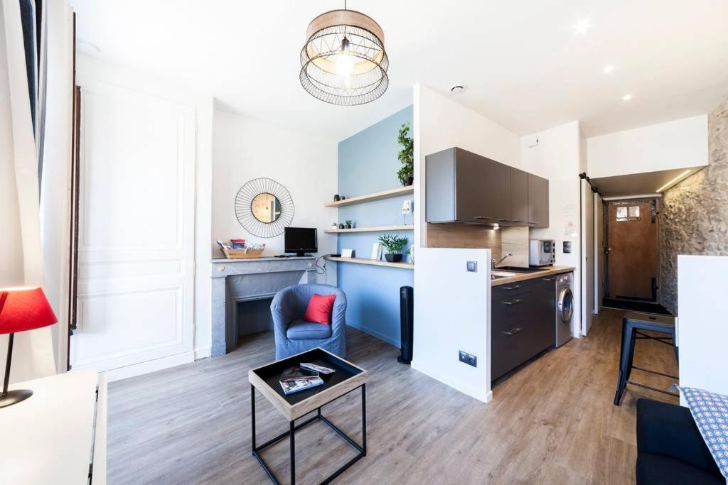 Vieux Lyon Avec Vue Sur La Saone Ail Apartment Exterior foto
